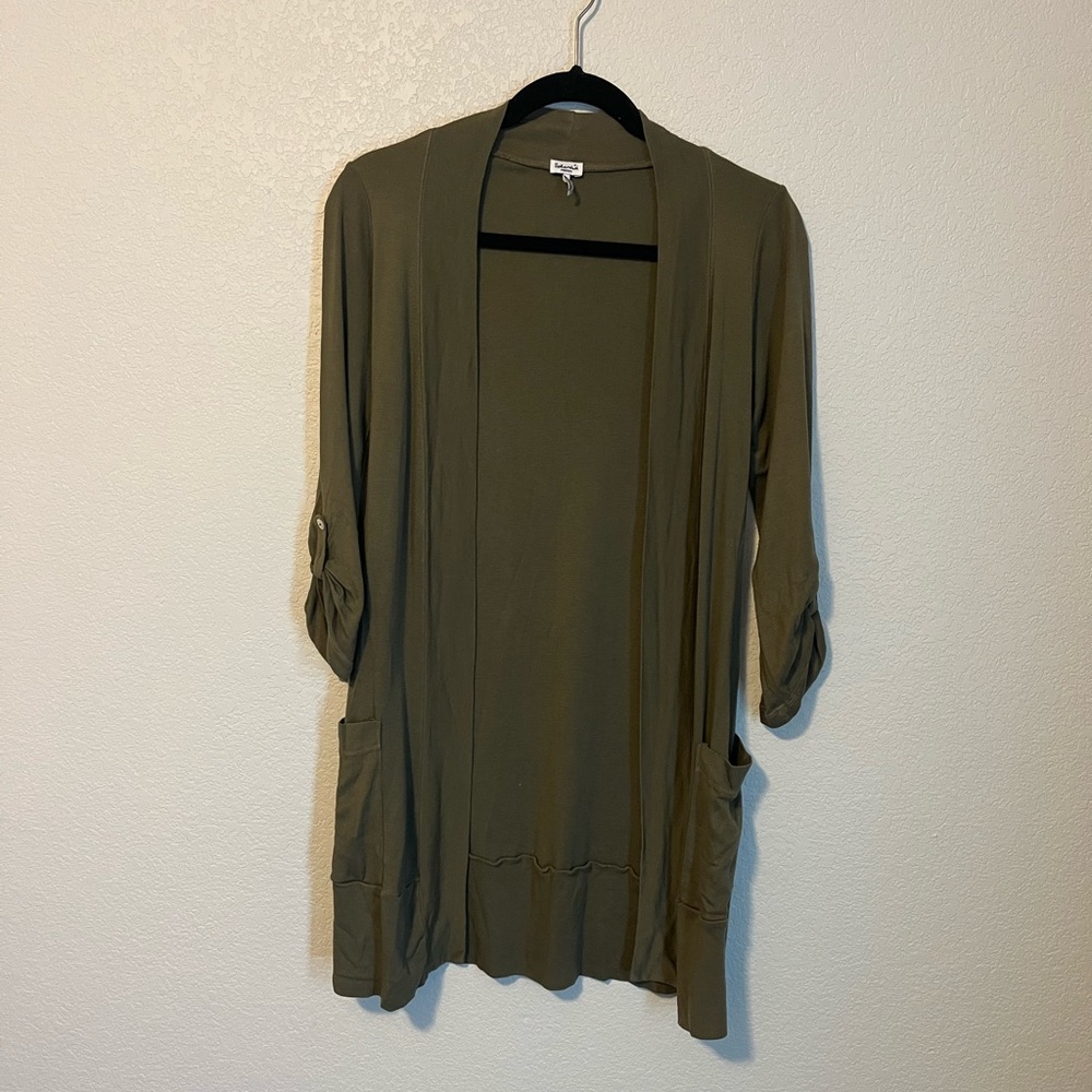 Splendid open front cardigan with sleeve detail
